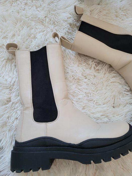 Черни боти естествена кожа MANIFELD, бежови ботуши челси,  черни кубин