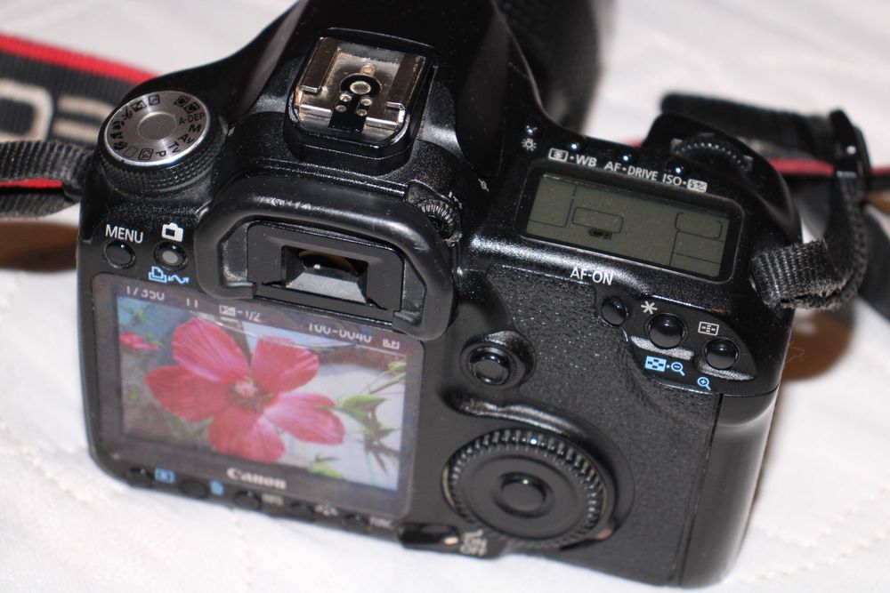 Фотоапарат Канон 50 Д с обектив