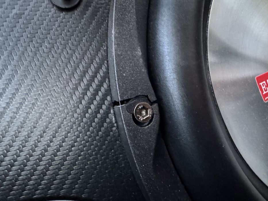 Продам сабвуфер в хорошем состонии