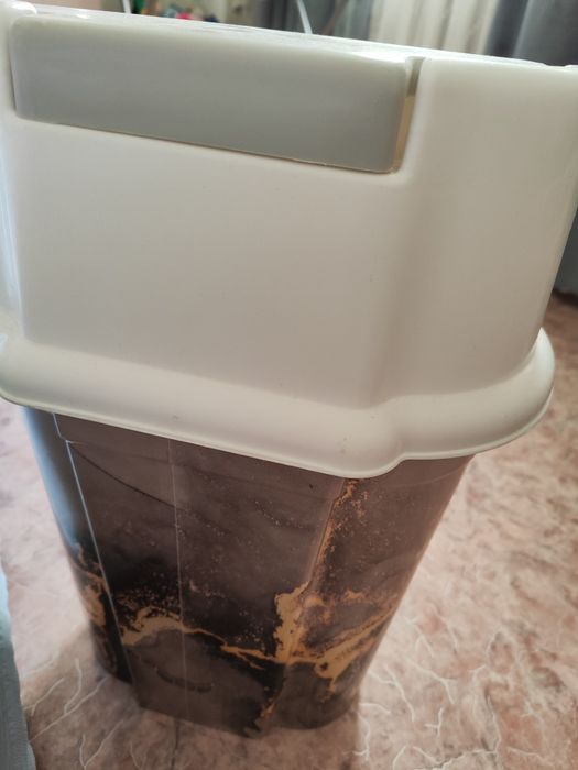 Ведро пластиковое 5-6 литров