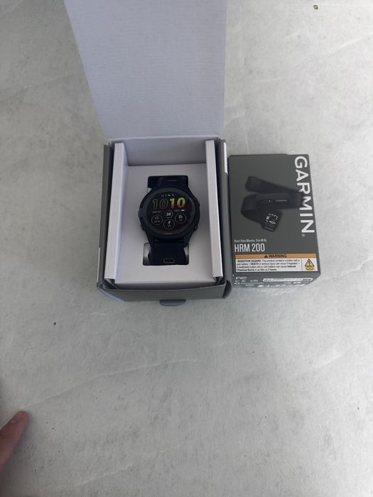 Garmin Forerunner 265 новый с поясом