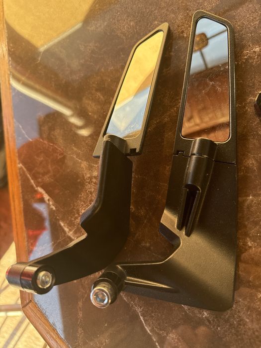 Oglinzi si suporti cric CB650R