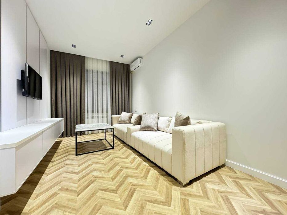 2-х комнатная в ЖК «Yangi Darhon» площадь 80кв.  ID: 4627