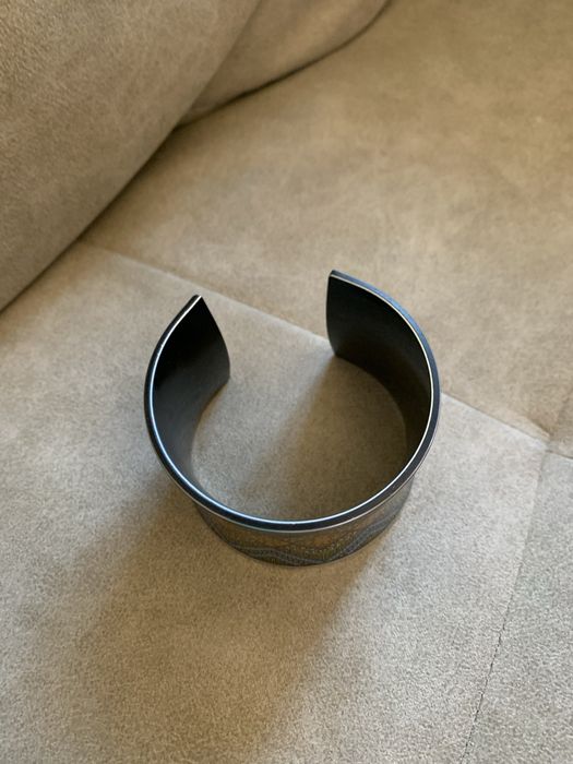 Гривна с национален мотив