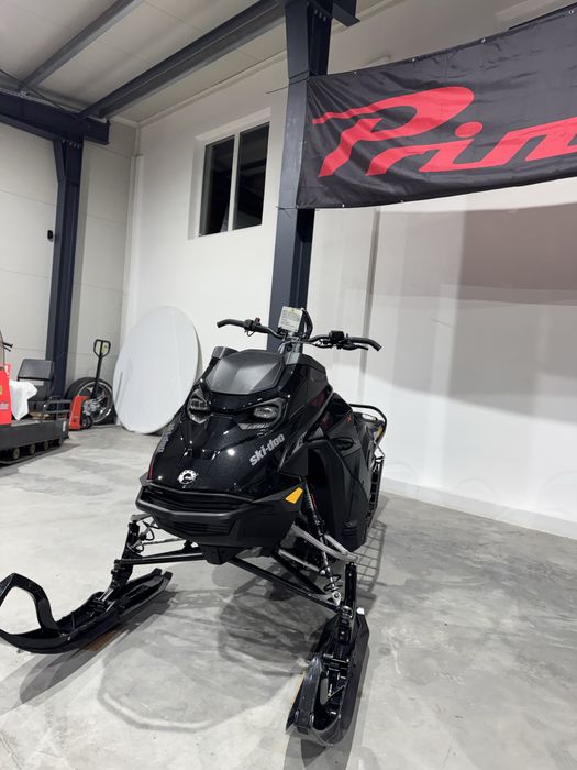 Ski doo summit x 850 E-Tec