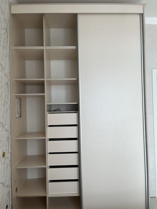 Продам шкаф купе