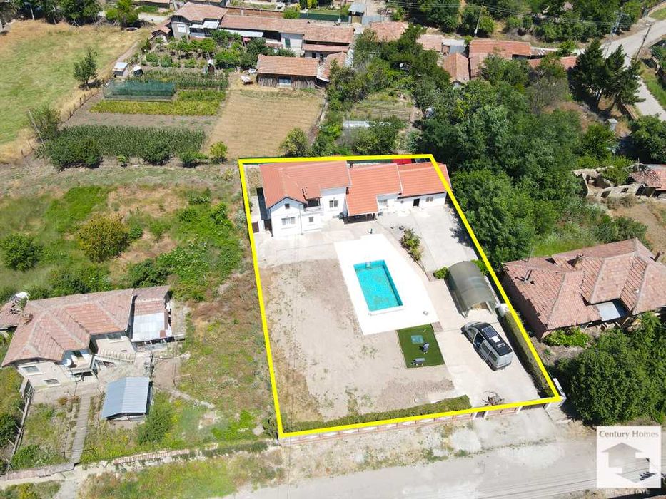 Продава се Къща в с. Караисен, Област Велико Търново - 160 кв.м за 782 €/кв.м - Снимка #22