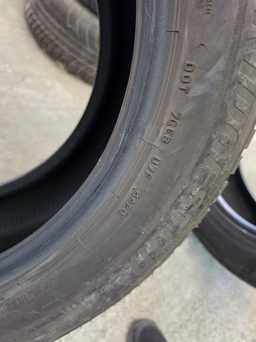 Единични гуми 255/55/19 Pirelli Bridgestone по 1бр