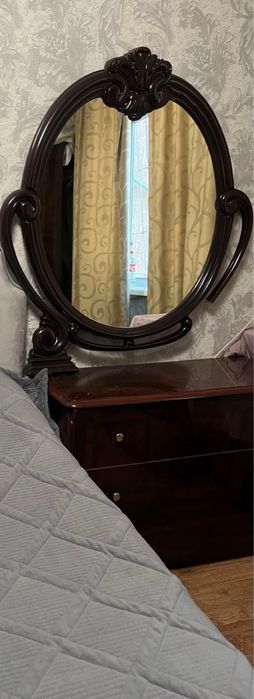 Продам срочно шкаф и комоды