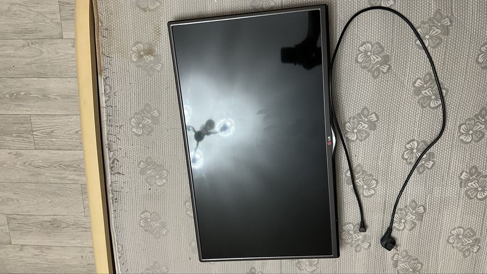 Продаю Телевизор LG