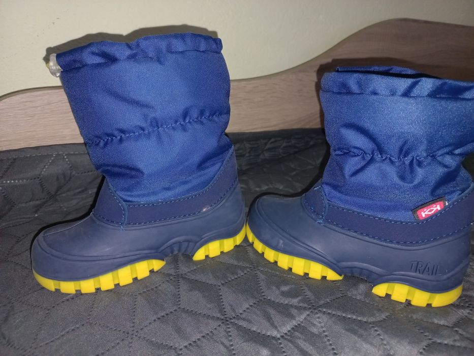 Детски зимни ботуши