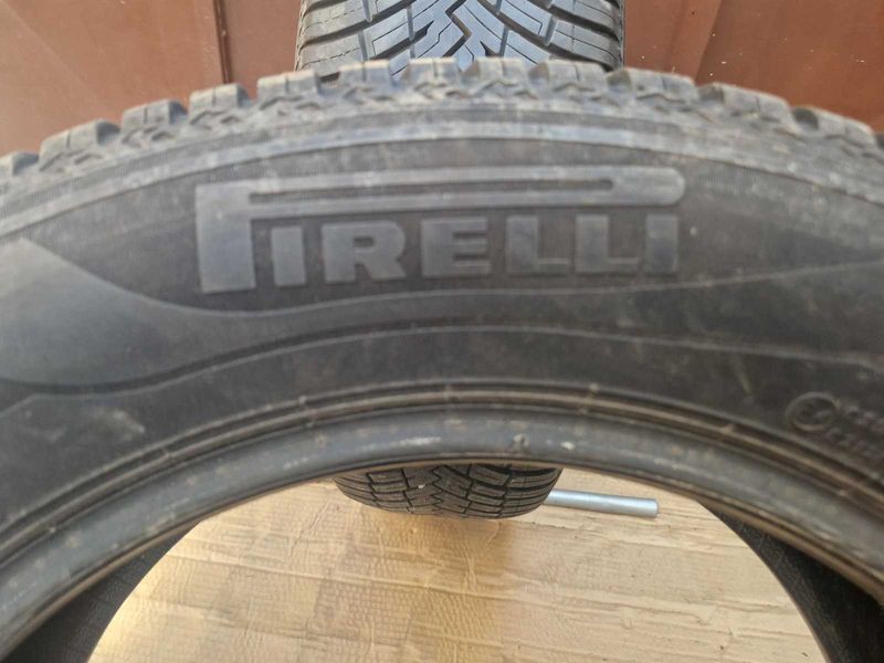 2 Pirelli R17 225/60
всесезонни гуми
DOT4721