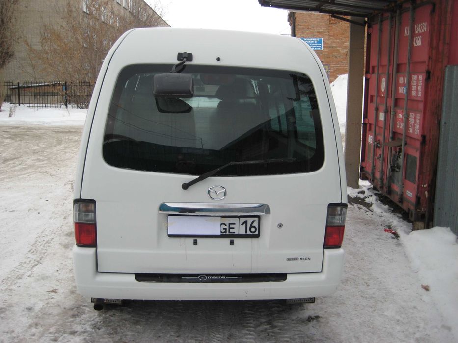 MAZDA BONGO грузопассажирская