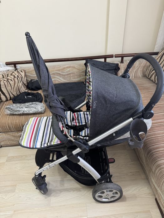 Продавам детска количка Mamas and Papas Sola
