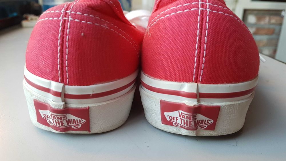 спортни обувки Vans