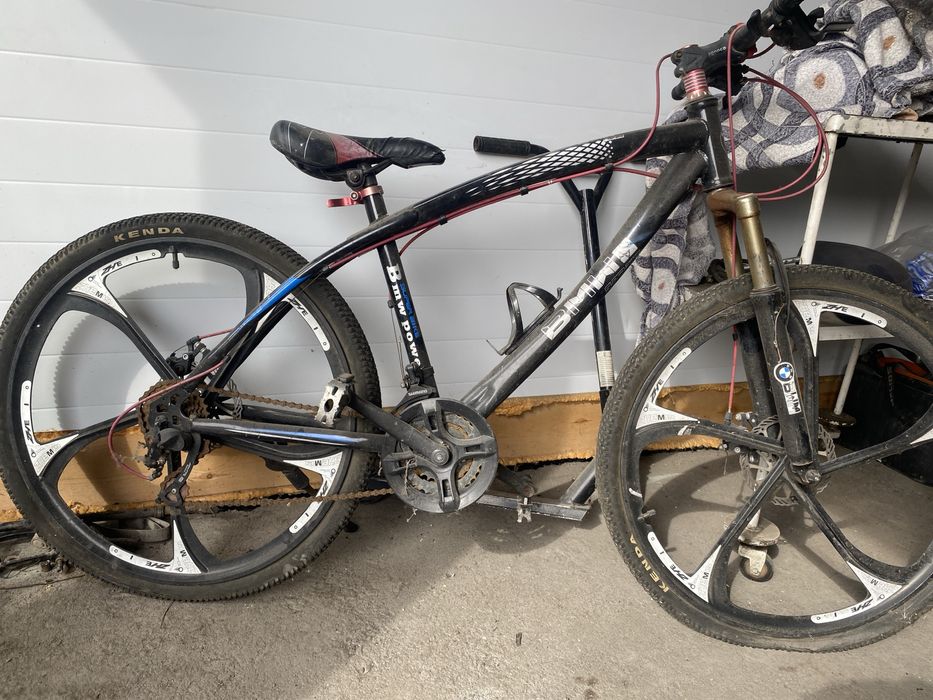 Велосипед вмw в хорошем состояние