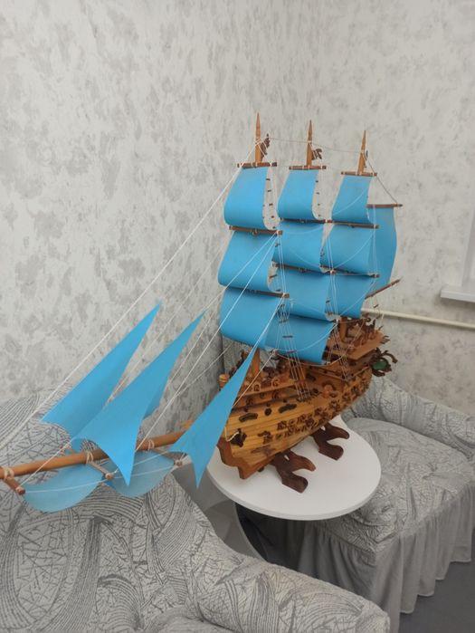 Продам корабль ручная работа