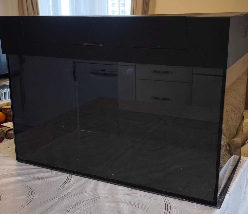 Аквариум 100L + външен филтър SunSun + Anubias + Tylomelania