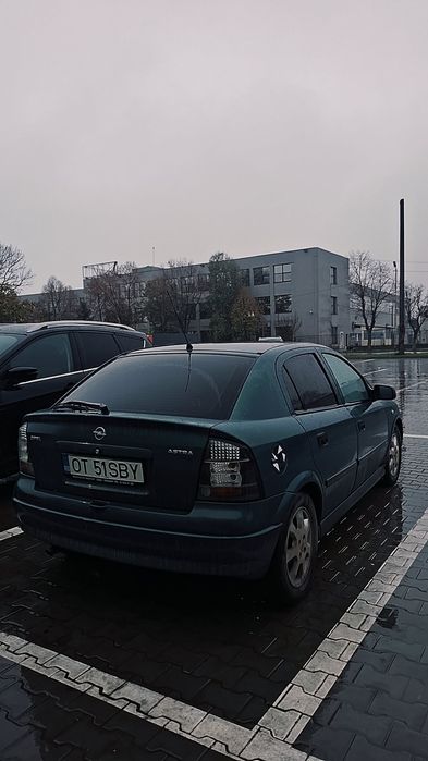 Vând Opel astra g