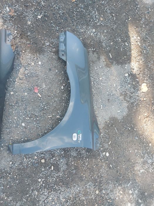 Калници за Тойота Авенсис T25