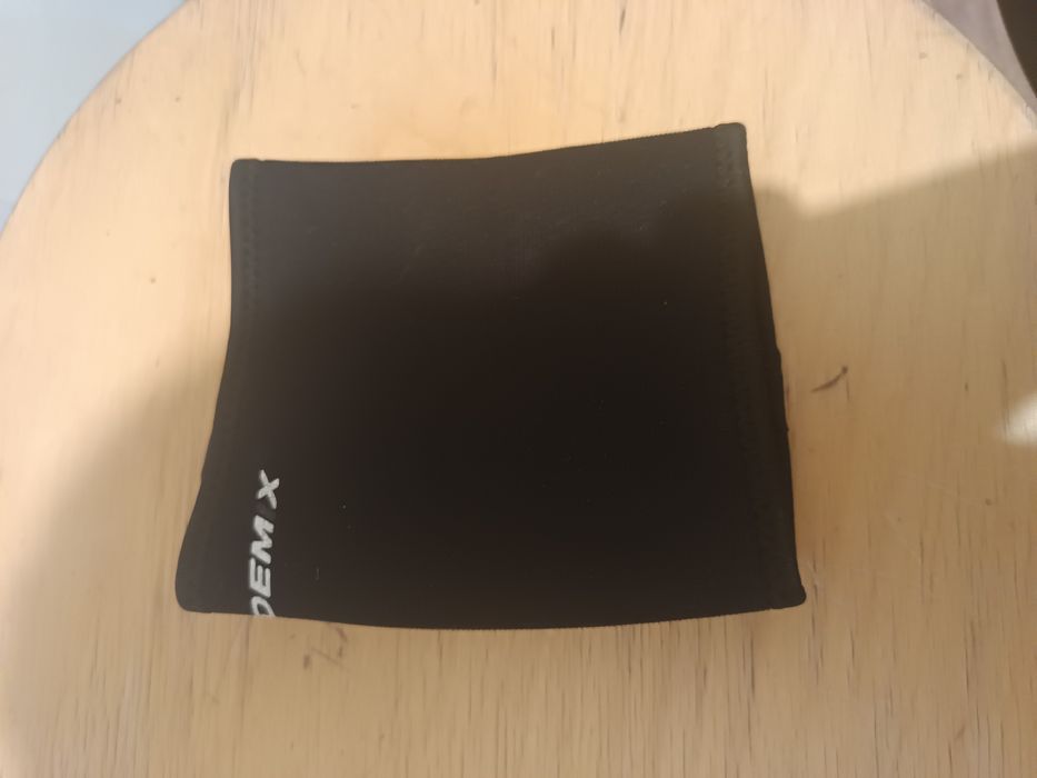 Продам суппорт на локтевой сустав