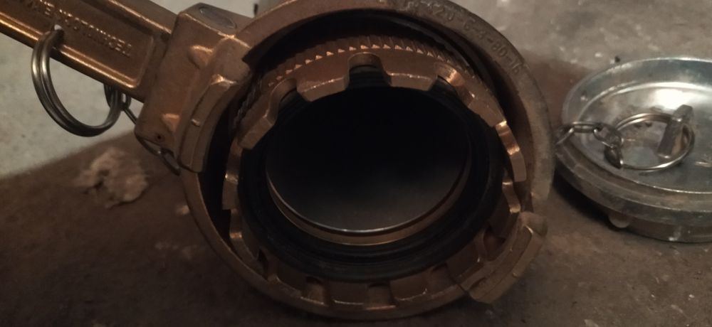 Топливо заправочные шланги