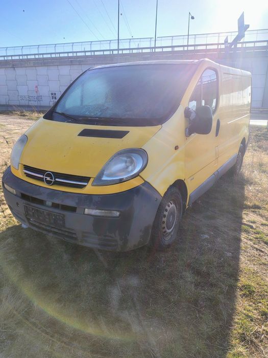 Dezmembrez Opel Vivaro Renault Trafic 1.9 anul 2006