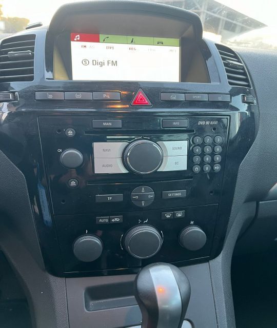 Dezmembrez Opel Zafira B [facelift] [2008 - 2014] Compactvan Z19DTH