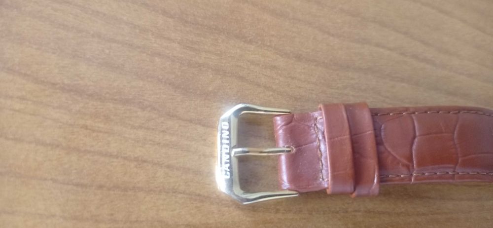 Швейцарски кварцов часовник CANDINO