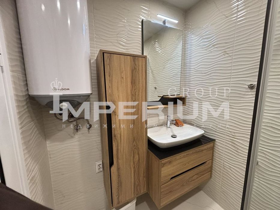 Продава се Двустаен апартамент в Варна, Кайсиева градина - 60 кв.м за 9 €/кв.м - Снимка #7