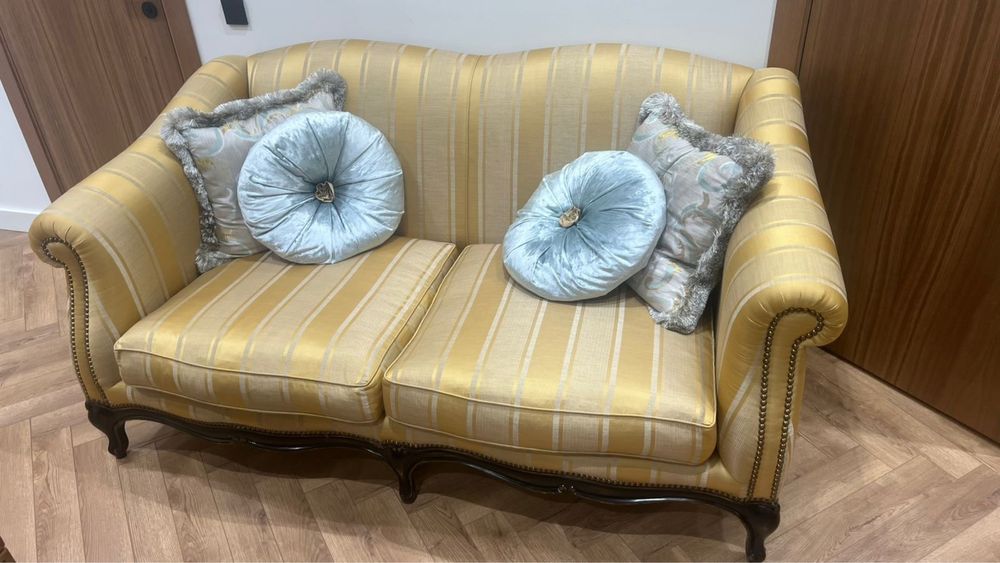 Продается мебель цены по запросу