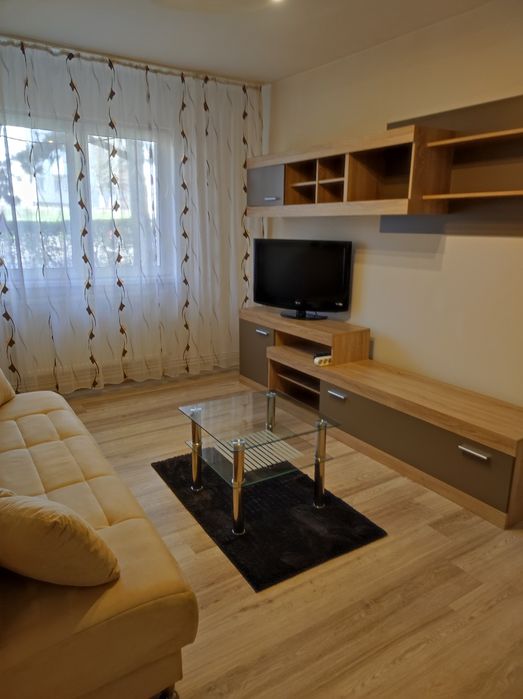 Proprietar închiriez apartament 2 camere in Deva