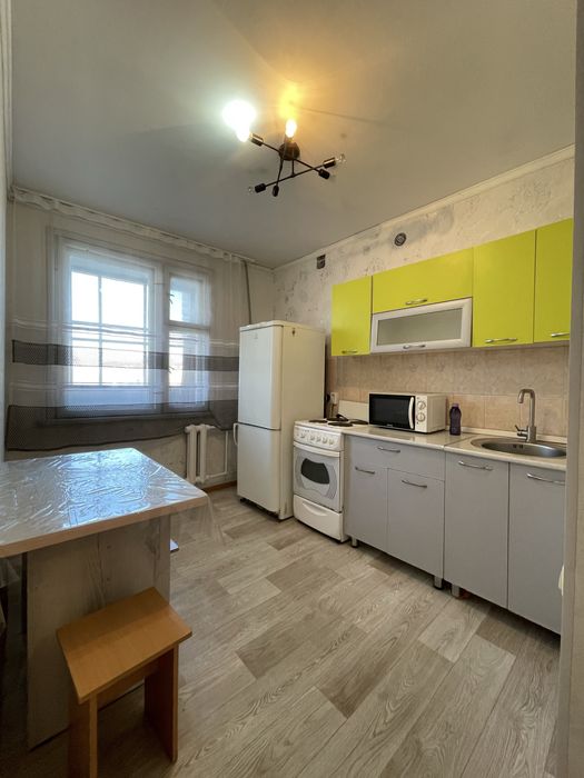 Сдается 2х ком. квартира, р-н пл. Республики