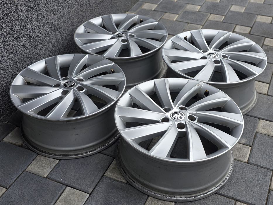 Jante bicolor, R18, 5x112, 7.5J, ET51