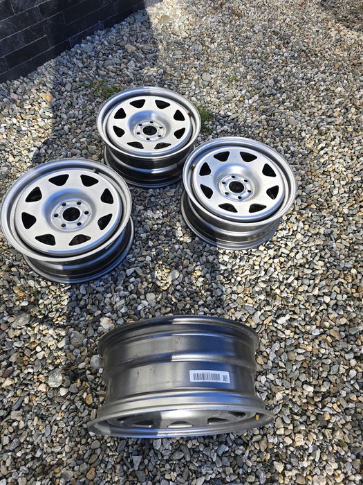 Jante Otel 17" - PCD 114.3 Nissan / Renault