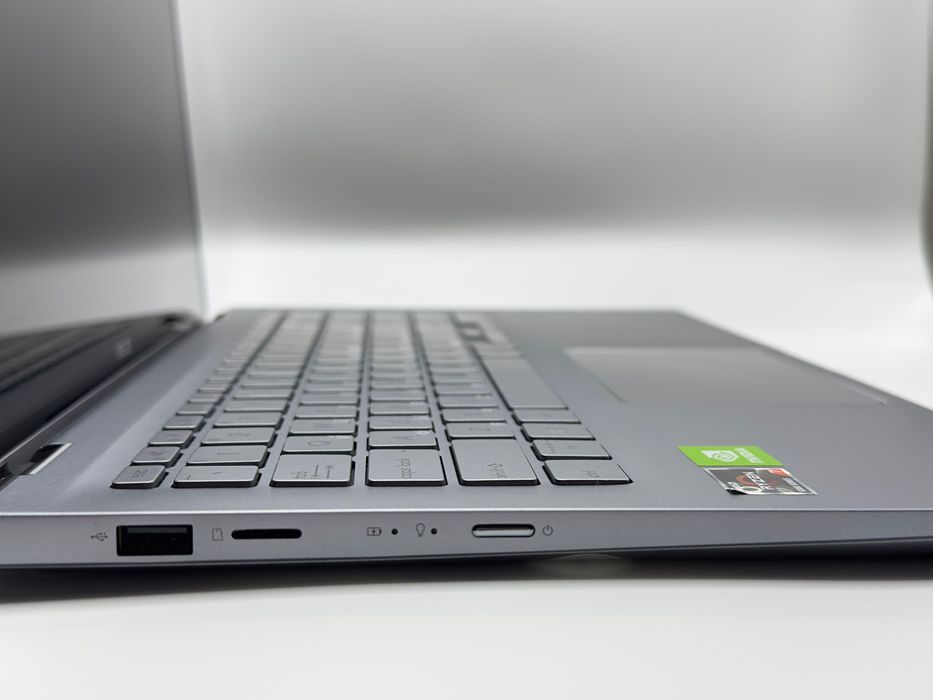 ASUS Zenbook 15 Q508UG