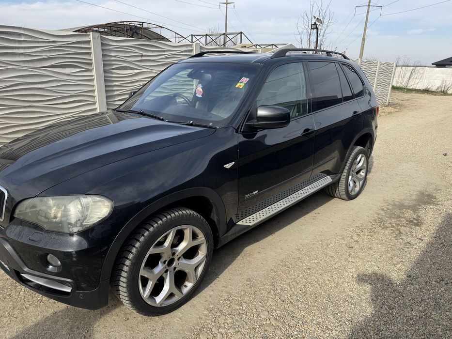Dezmembrez/Dezmembrari Bmw X5 E70 3.0 Diesel 235 Cp