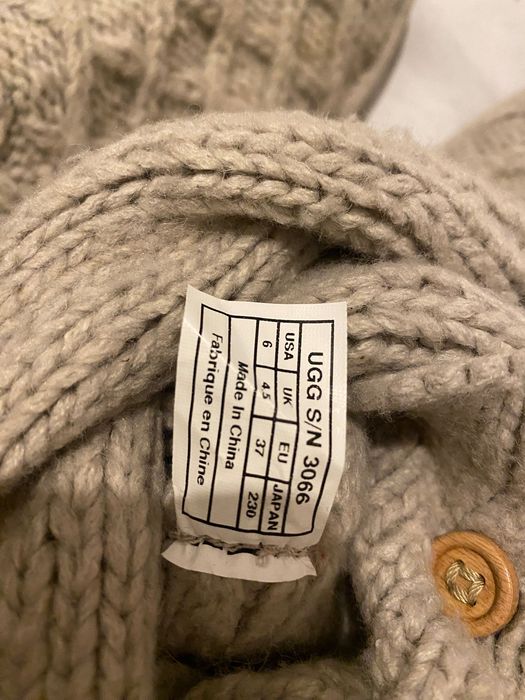 Ugg crem până la genunchi