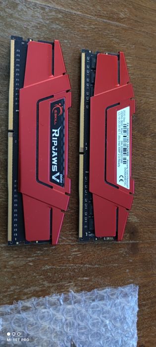 Продавам комютър без видеокарта