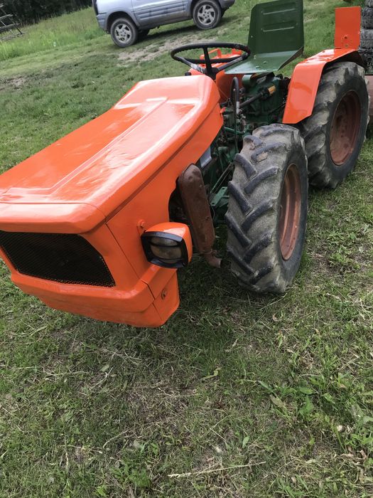Tractoras goldoni