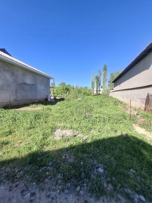 4 sotix uchastka sotiladi