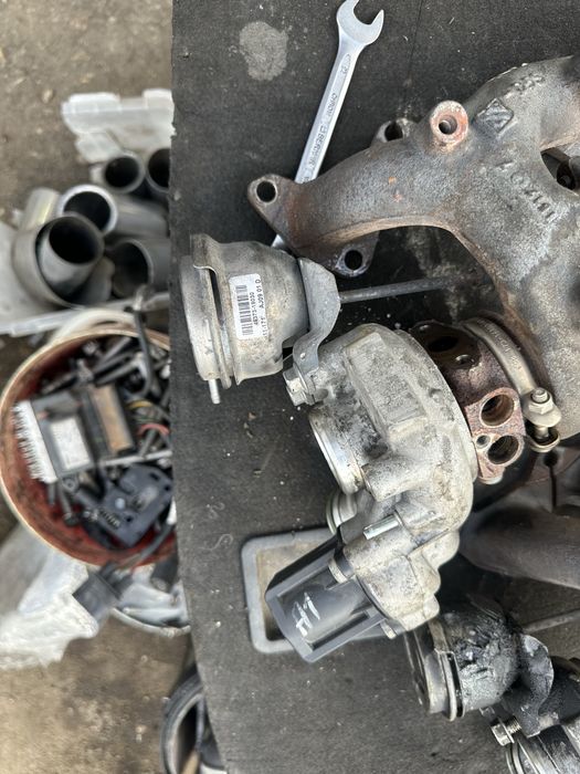 Турбо компресор турбина TD025M2-07T-23 03C145702L 1,4TSi TFSi VW Audi