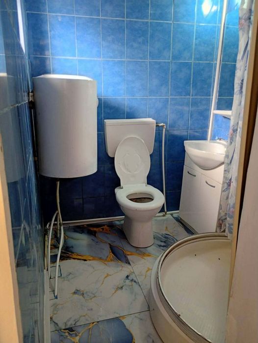 Închiriez garsonieră
