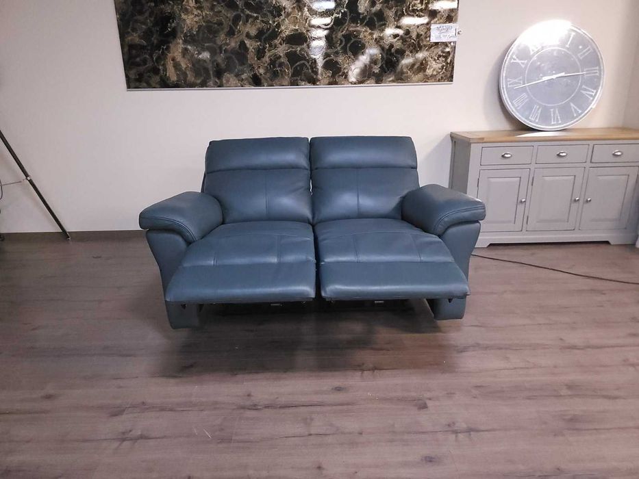 Синьо - зелен кожен диван двойка с ел релакс механизъм La-z-boy