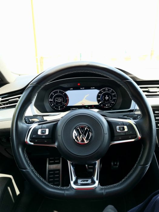 VW ARTEON R-Line 240cp 4Motion