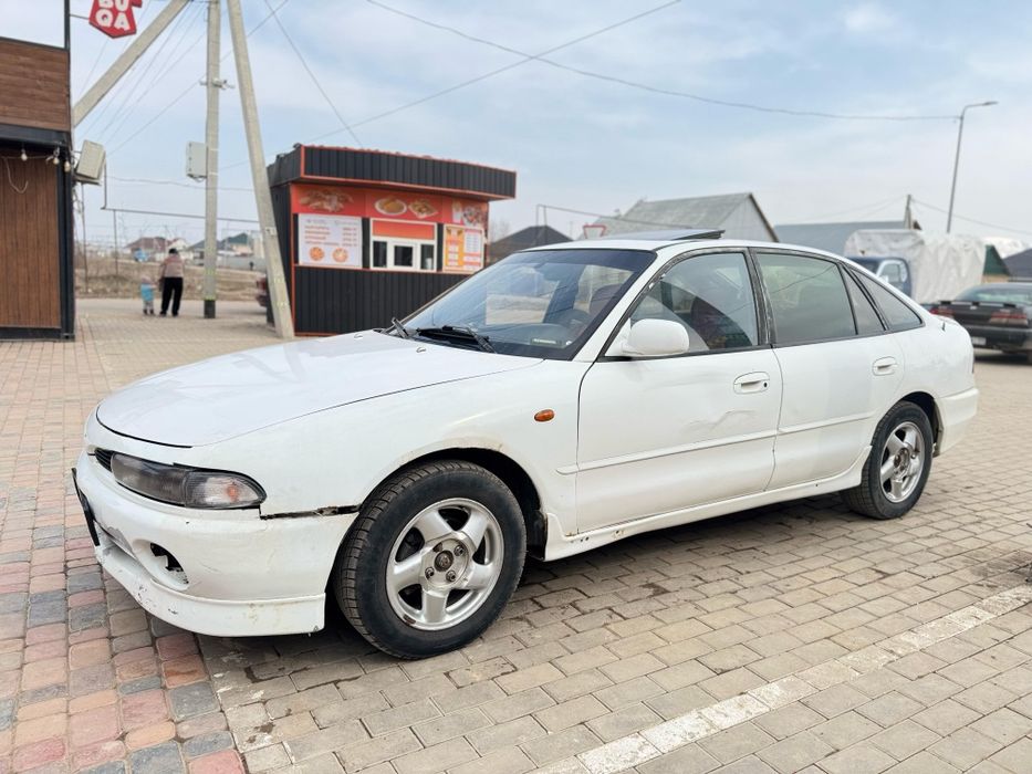 Митсубиси галант