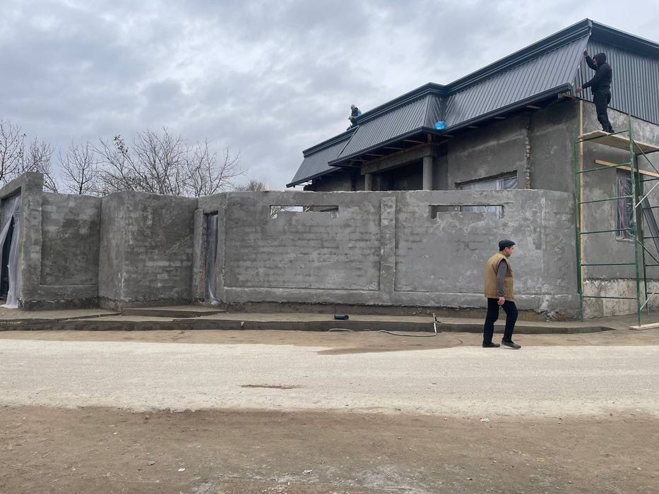 Keles sanatoriya idorasida uy sotiladi