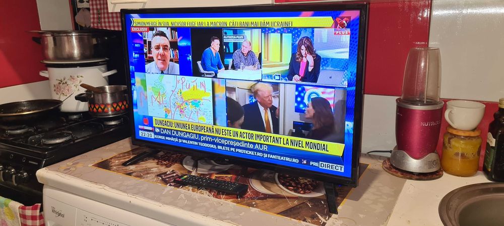 TV LED 81 cm = 250 lei
