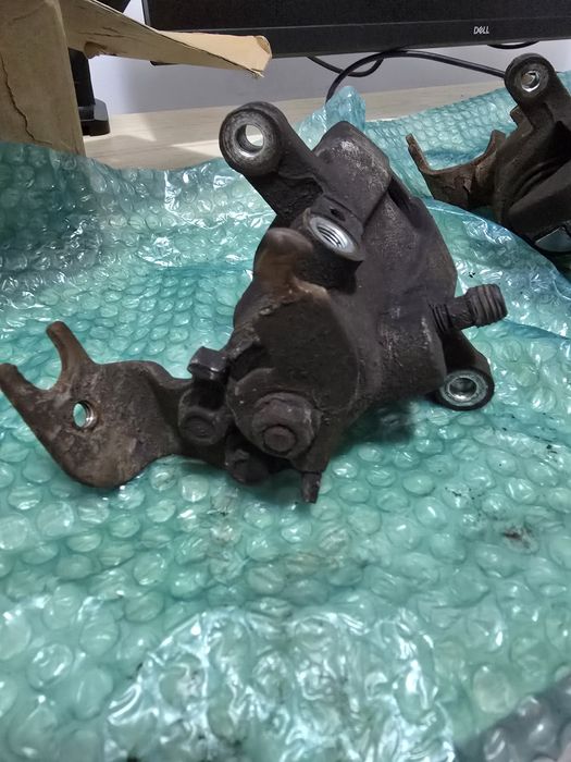 Etriere spate Honda Accord CU1 2010