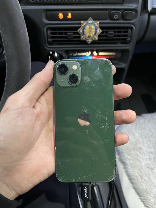 Айфон 13 256гб  Iphone